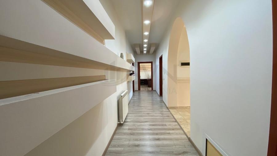 REV2003389 Vila Pantelimon proximitatea lacului - 21