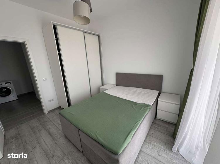 Inchiriez apartament 3 camere - 4