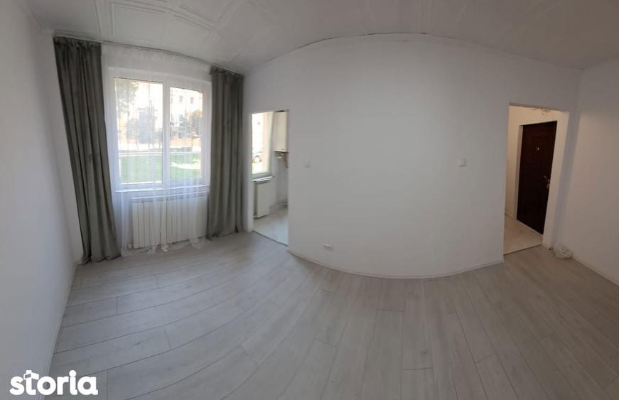 Rarsoniera renovata in Roman. - 1