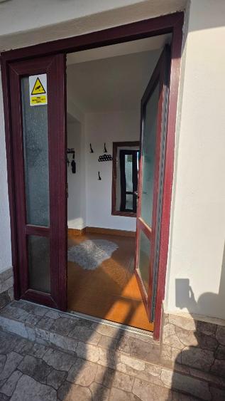 Casă de vânzare  - 1