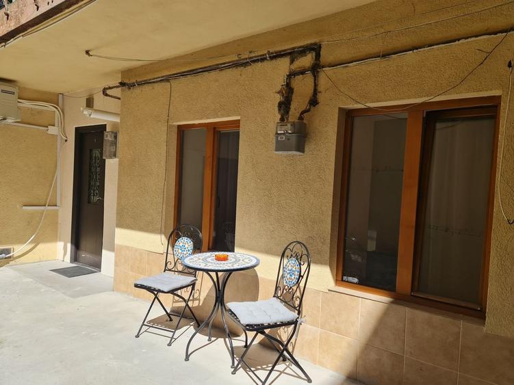 Apartament 1 camera Centru renovat integral 2024 gata de inchiriat - 1