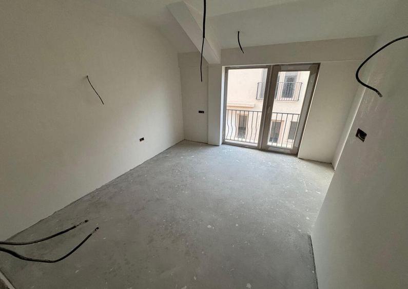 Casa de vanzare Duplex zona Carrfour - 1