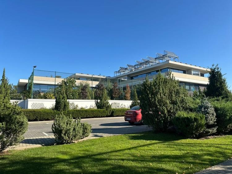 SANSA UNICA IN OXFORD GARDENS | VILA CU 3 DORMITOARE - AISB - 27