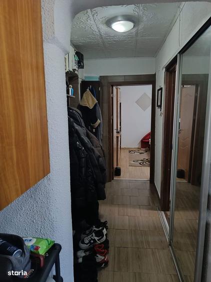 APARTAMENT 2 CAM DECOMANDAT 1 MAI ZONA SPITAL , CT ,56,4 MP - 1