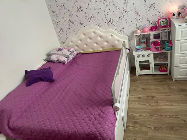 Vând apartament 3 camere - 8