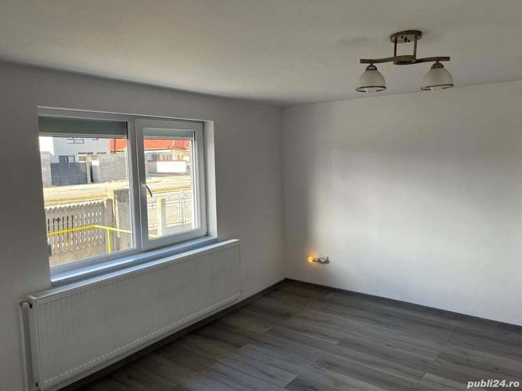 Casa nou renovata in Tg Jiu cu mult teren - 2