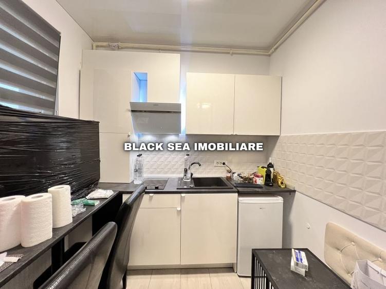 Garsoniera ultramoderna cu terasa si loc de parcare  - Termen Lung - 4