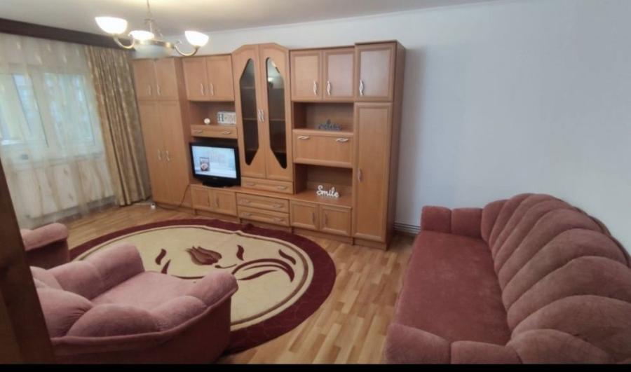 Proprietar,ofer spre inchiriere ap cu 3 camere in Lenjn Sud!+ garaj - 5