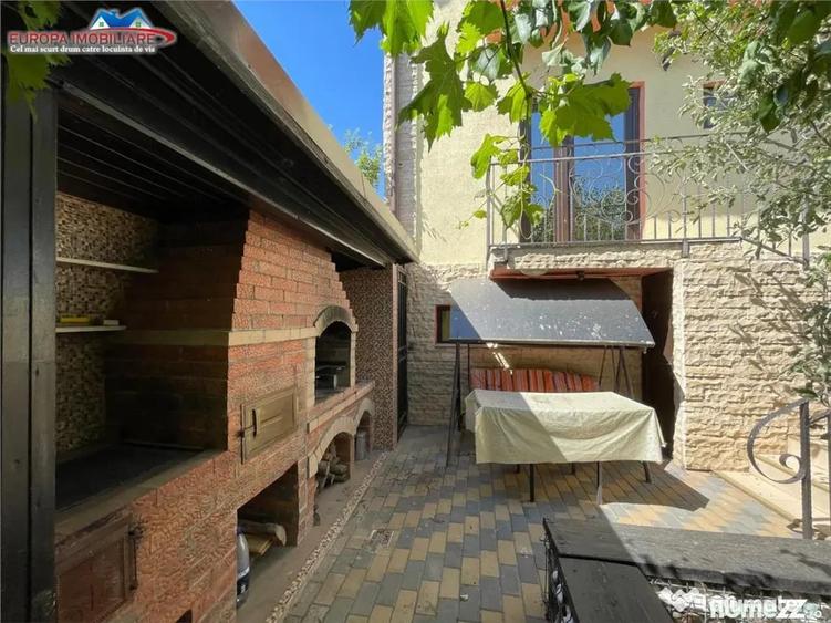 Casă cu 4 camere cu Teren 209 Mp în Monumentului