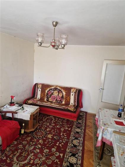 Apartament Sagului 2 camere  etaj 2 - 12