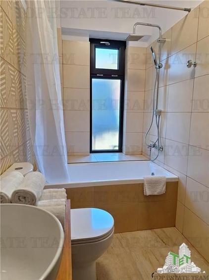 Pensiune premium de vanzare in Voronet - 1.610 mp utili, teren 1.021 mp, afacere - 7