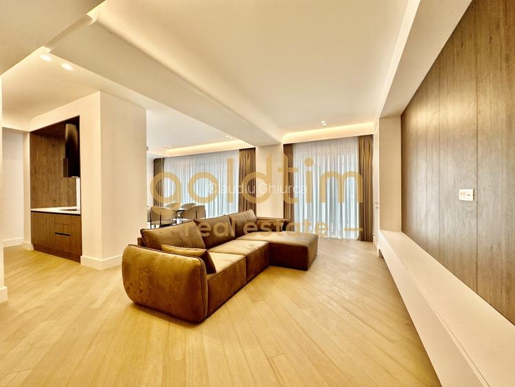 Apartament cu 4 camere decomandat, mobilat în Pipera