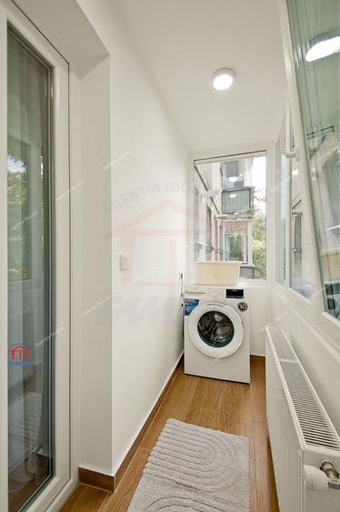 Inchiriere apartament 3 camere decomandat zona centrala - 18