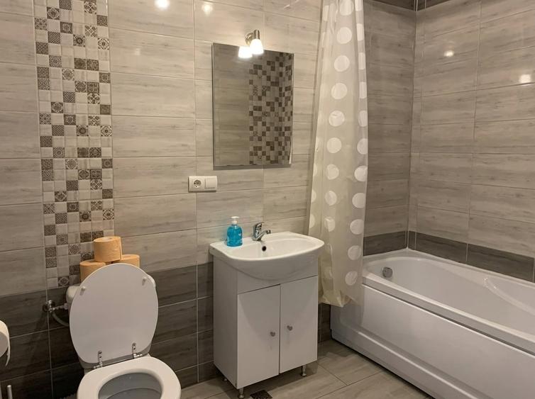 Apartament 2 camere, 40mp, etaj intermediar, parcare, zona Piata 1 Mai - 4