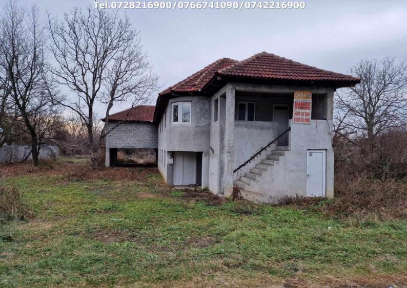 Cladire Multifunctionala, situata in Arcani, Sat.Arcani - 9