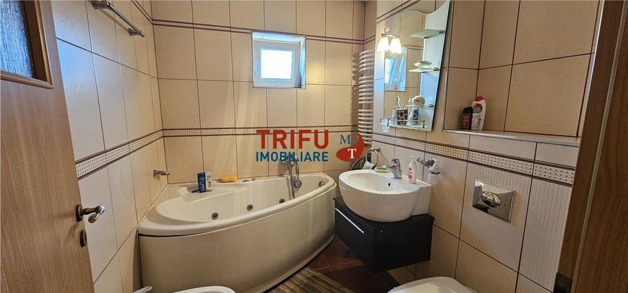 Apartament de vânzare cu 3 camere în zona Cloșca - 13