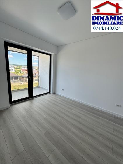 BLOC 5 SI 6 FERMELOR,3 cam+2 balc, et. 3/3, 83 mp. Preț de la 81.818 € + TVA 21% - 6