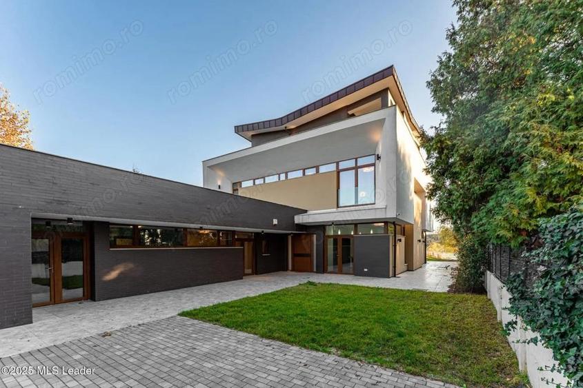 Casa TA de pe malul lacului Mogosoaia - 17