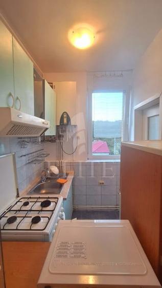 Garsoniera &icirc;n zona STRAZII OASULUI - 8