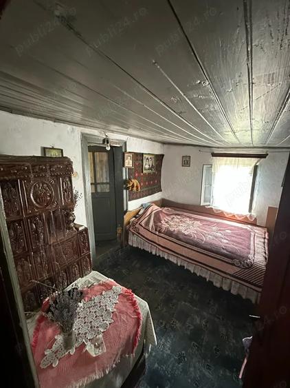 Casa batraneasca de vanzare - 8