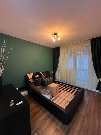 3 decomandate, 2 balcoane, strada Salcamilor - 5