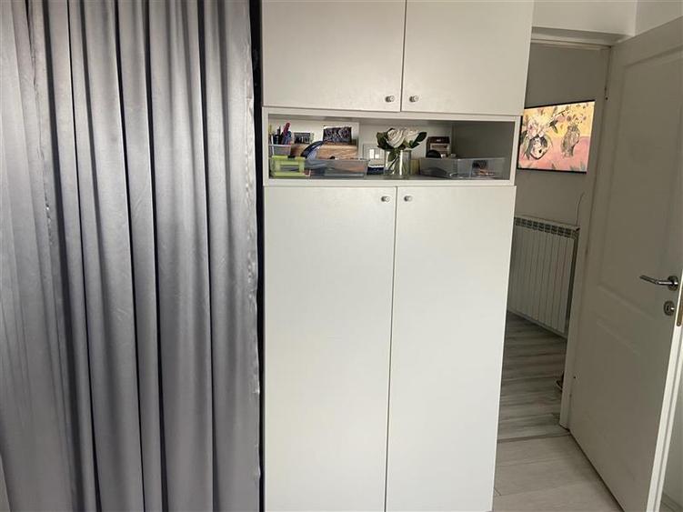 Apartament 3 camere , zona ultracentrala - Primaria Focsani, decomandat , renova - 16