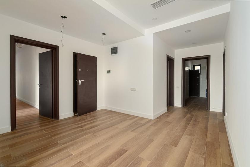 Lux pe Șoseaua Nordului: 250 mp + parcare subterana - 13