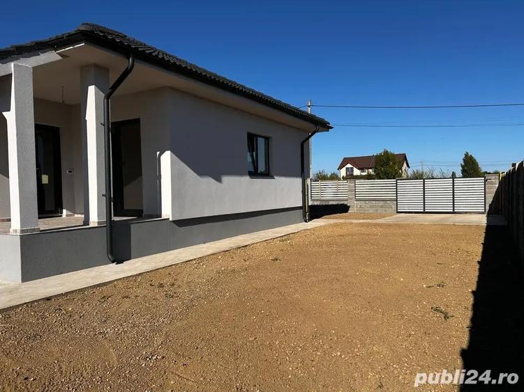 Casa individuala cu 4 camere de vanzare in localitatea Sag - 1