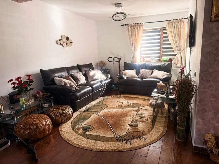 DE VANZARE | CASA 4 CAMERE | BRATIANU - 2