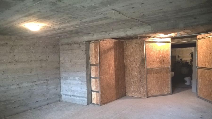 Vand apartament 1 camera bloc nou Cantemir, demisol inalt cu geamuri - 4