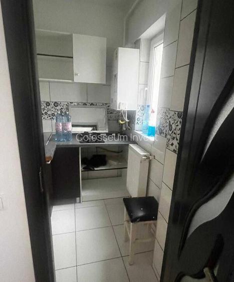 Garsoniera semidecomandat - zona Bartolomeu