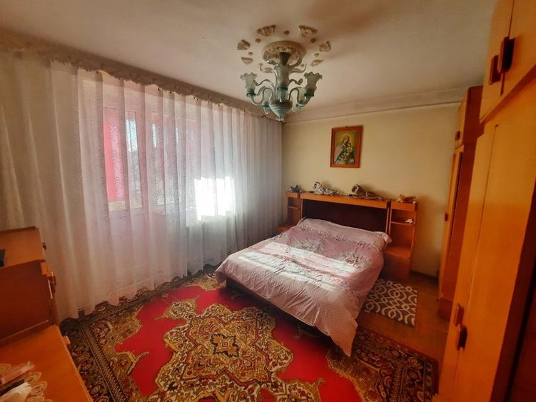 Apt 4 cam Calea Romanului decomandat, Nufarului, Cod 159746 - 2