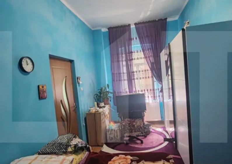 Apartament de vanzare, cu 2 camere, 55 mp, zona Sinaia - 10