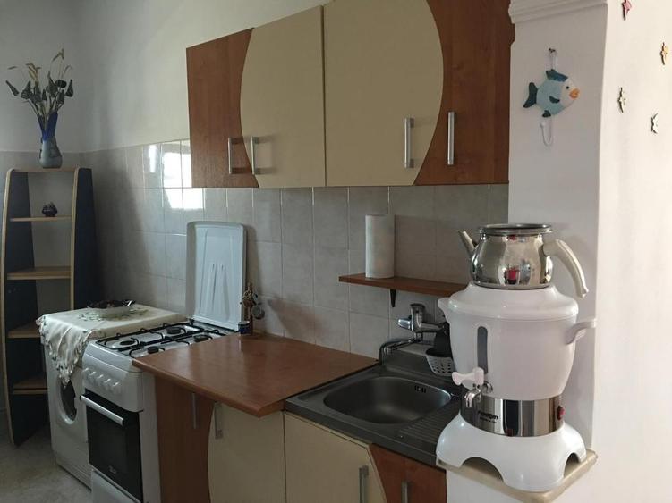 CAPITOL GARSONIERA 24 MP  MOBILAT UTILAT  350 EURO - 1