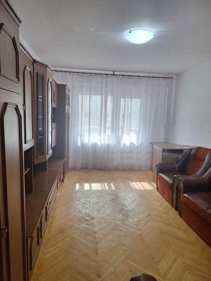 Apartament cu 3 camere Iasi zona Mircea cel Batran - 8