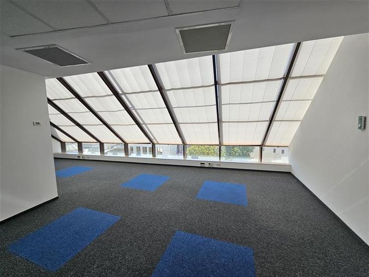 Birouri de inchiriat in Unimed Business Center de la 321 mp - 5