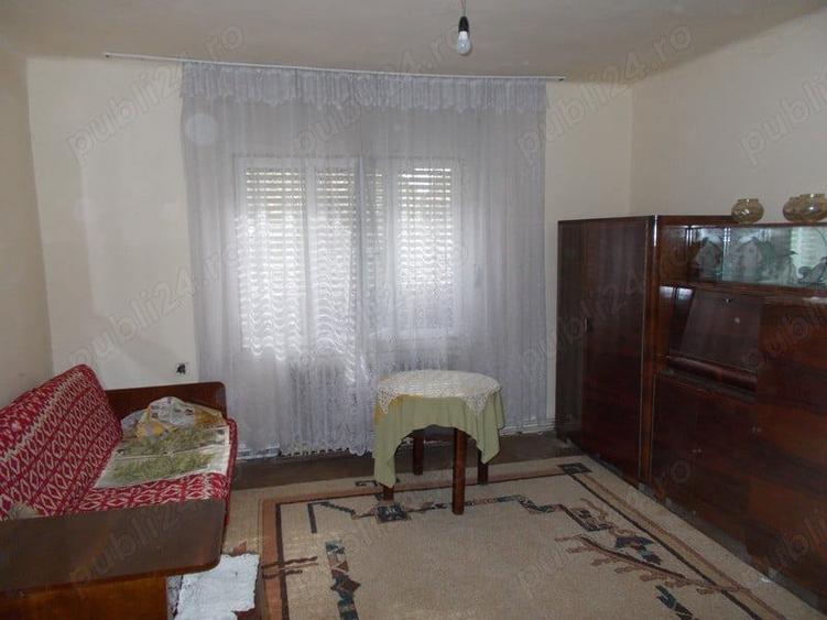 Casa, Timisoara, zona Aleea Ghirodei, de la Aleea Ghirodei inspre Canalul Bega 4 camere, 500mp teren - 17