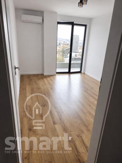 Apartament cu 4 camere decomandat în Zorilor