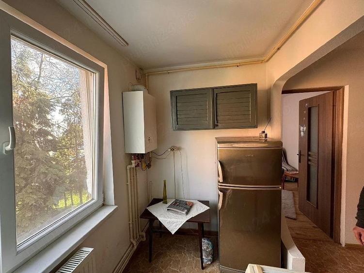 garsoniera etj2 zona Dacia - 3