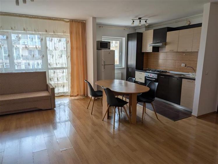 Inchiriez apartament 2 camere elegant in zona Rin Grand - 1