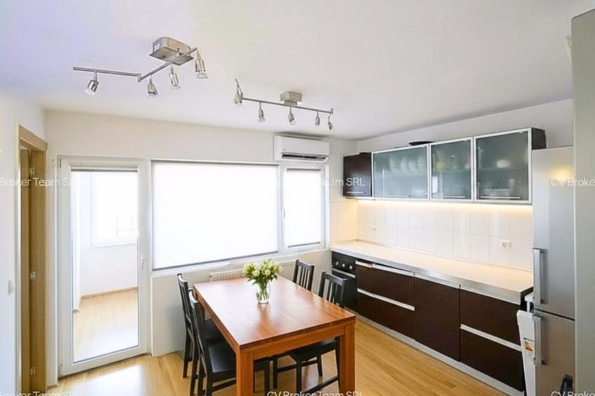 Vila D+P+1+M,Otopeni,300 mpu,ultracentral - 6