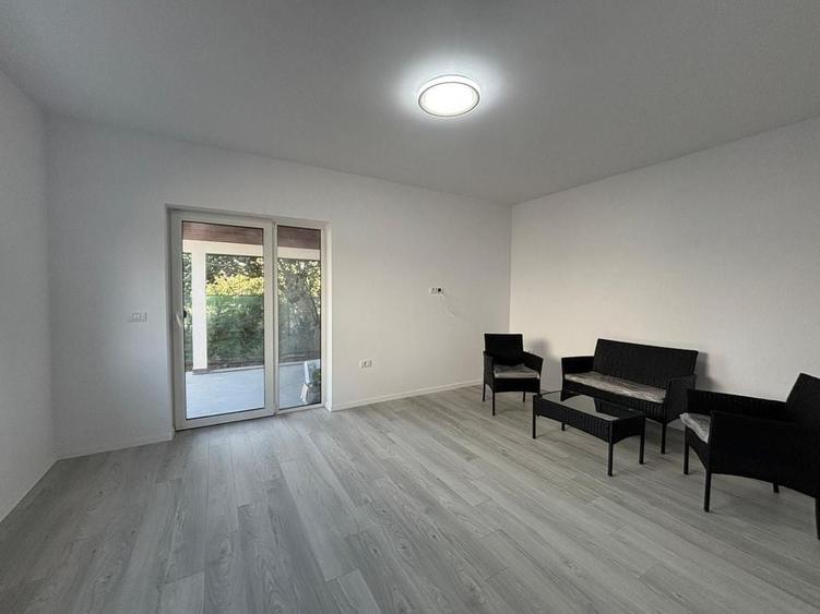 Duplex modern in comuna Sanandrei - 1