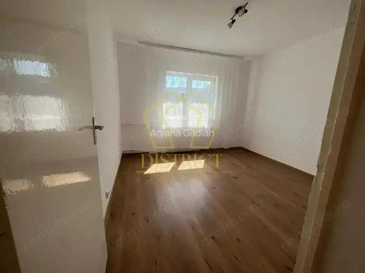 Apartament cu 2 camere, decomandat, etajul 3 I Lipovei