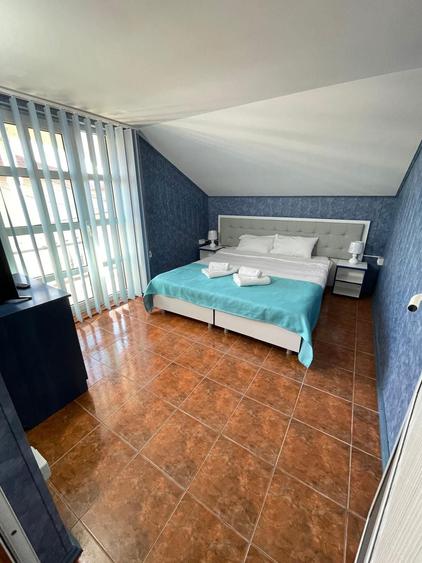 Vand casa/vila in 2Mai - 3