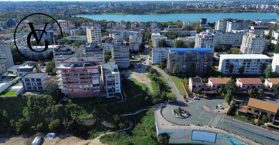 Teren construc?ii 2500 mp- frontal mare - Faleza Nord - 3