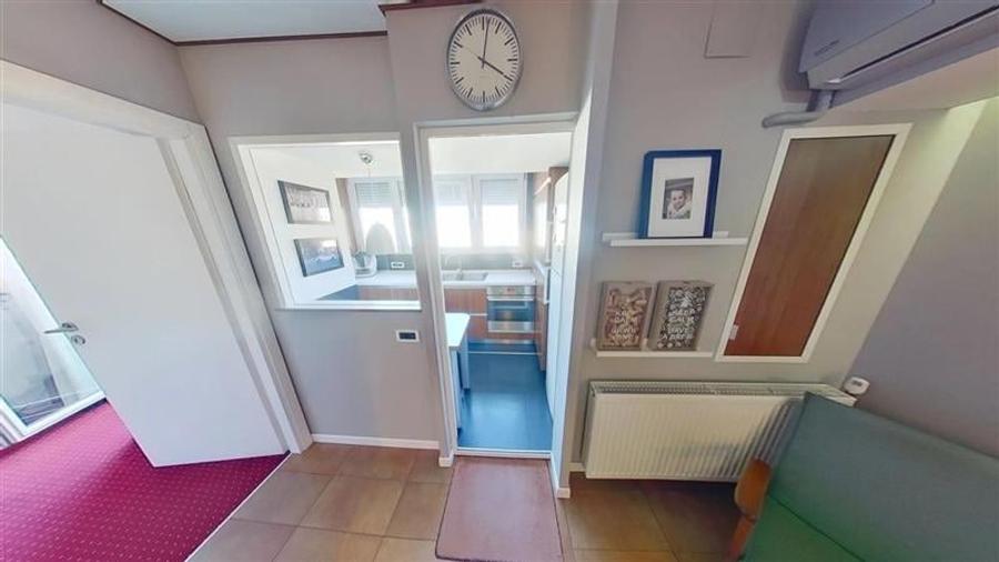 Apartament cu 2 camere,recompartimentat in 3 camere,54 mp,Grivitei. - 4