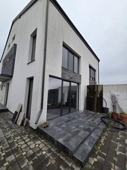 Vila Duplex Chitila-Mogosoaia cu 6 camere, teren 280 m2, suprafata utila 180 m2 - 3