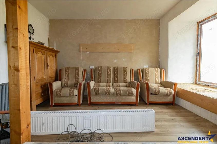 Proprietate autentica, stil traditional:Eco, cu parau pitoresc si vedere spectaculoasa, teren 900 mp - 19