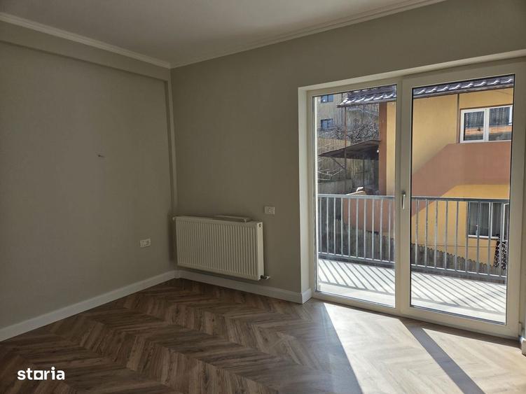 Apartament de vanzare 2 camere semidecomandat - zona Bere - Pitesti - 2