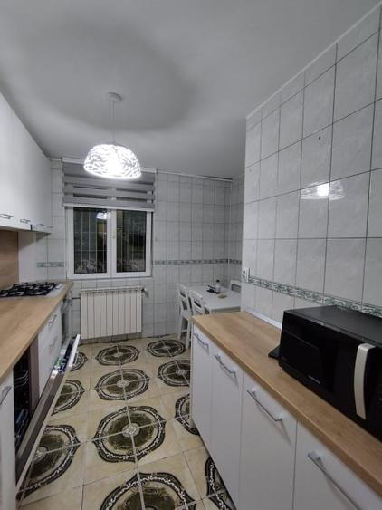 Apartament 3 camere renovat - zona Metrou Pacii - 8